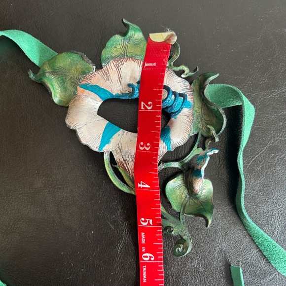 Arts & Myths Artisan Created Leather Flower Masquerade Mask - Picture 7 of 8